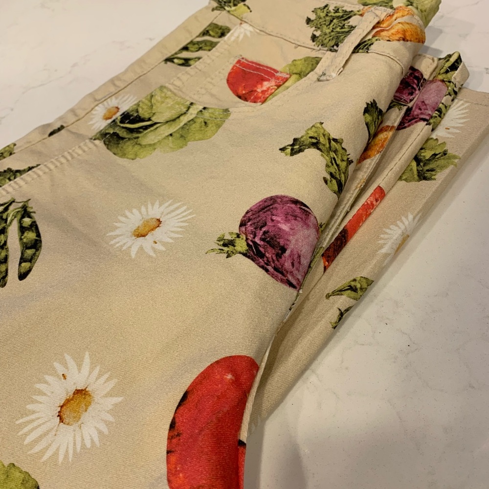 Vegetable Print Barrel Pants NWT S - Picture 10 of 10
